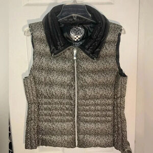 Vince Camuto Womens Down Puffer Vest Size Medium